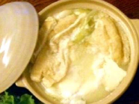 とろっとした食感がいい！温泉湯豆腐